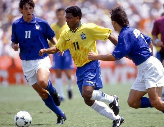 樊振东身穿日本棒球球员球衣照引争议：体育无国界,理解应多元.