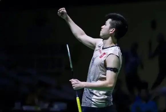 他已经书写 他已经书写