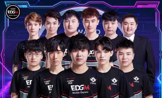 努涅斯门前 努涅斯门前