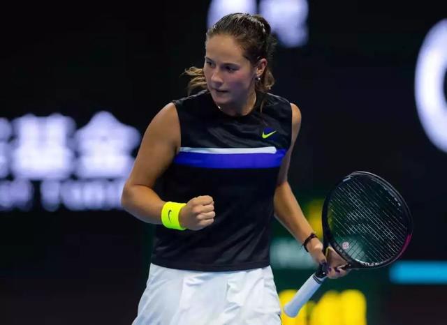 于足球规则 于足球规则