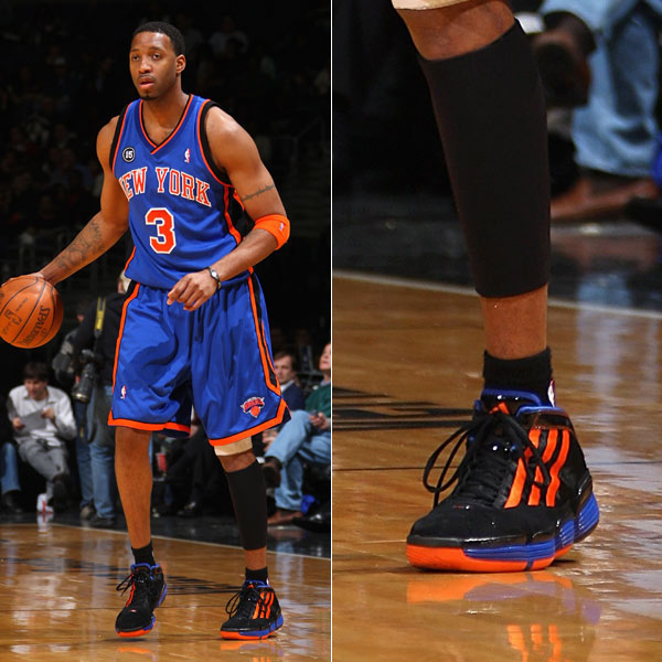 织与队友护 织与队友护